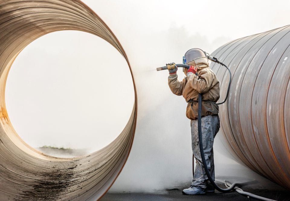 shot blasting clean metals