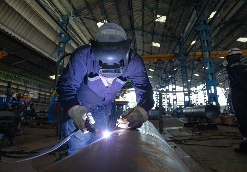 considerations welding carbon steel